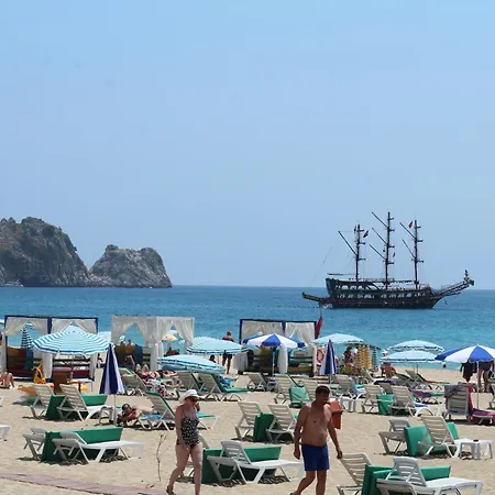 Kleopatra 3* Alanya