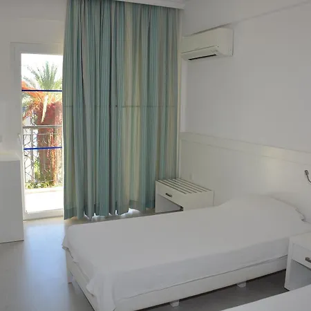 Kleopatra Hotel 3*