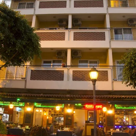 Hotel Kleopatra 3*