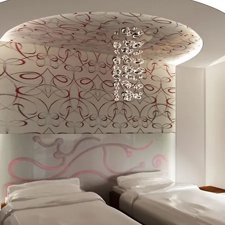 Отель Kleopatra