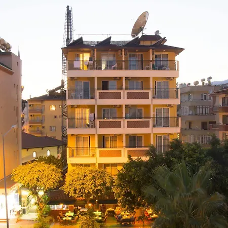 Kleopatra 3* Alanya