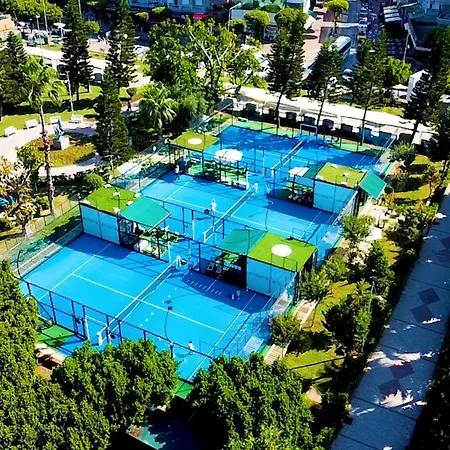 فندق Kleopatra 3*