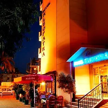 فندق Kleopatra 3*